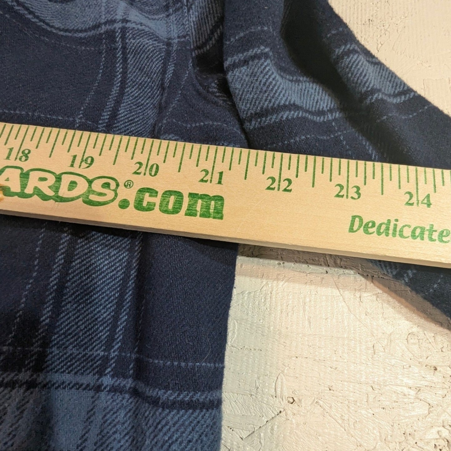 Colorado Clothing Blue Plaid Flannel Shirt – Men's M Long Sleeve Button-Up