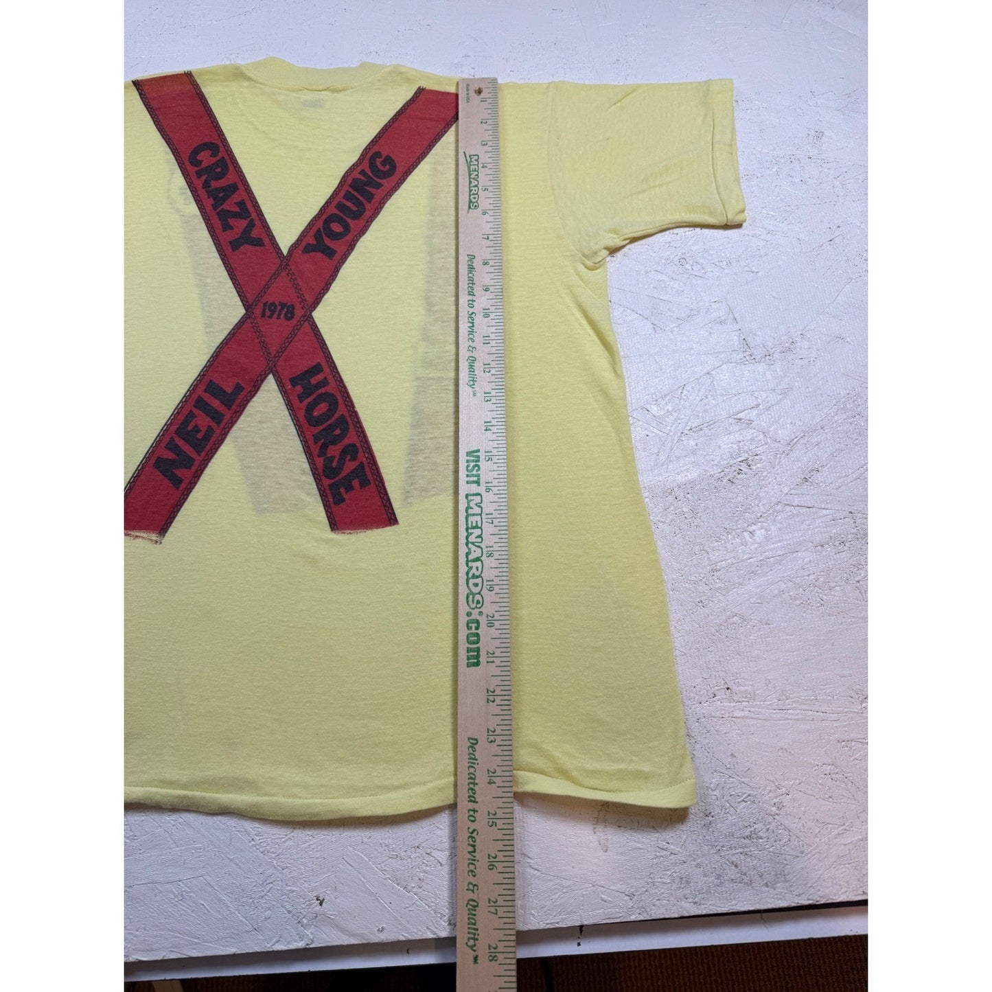 Vintage Neil Young Concert T-Shirt – “Rust Never Sleeps” 1978 Graphic, Yellow, S