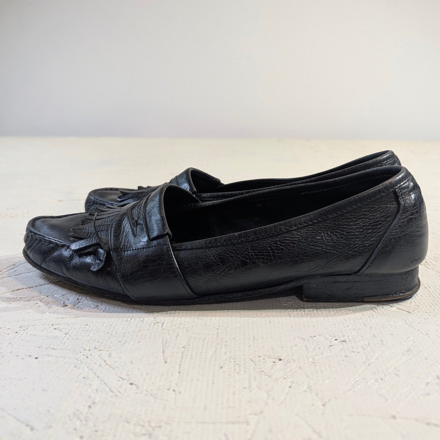 Cole Haan Men Black Leather Fringe Loafers Slip On Made in Italy Size 10M READ