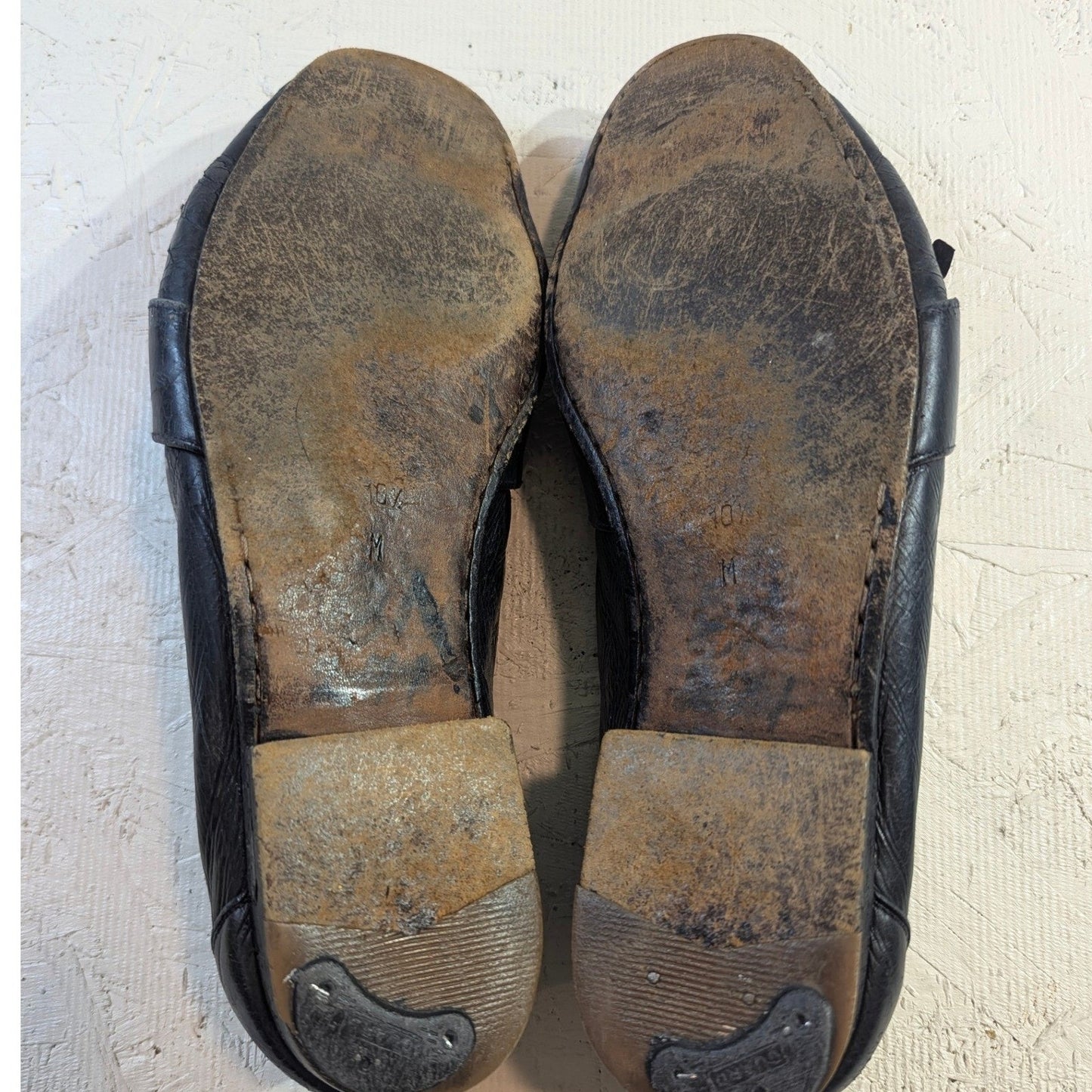 Cole Haan Men Black Leather Fringe Loafers Slip On Made in Italy Size 10M READ