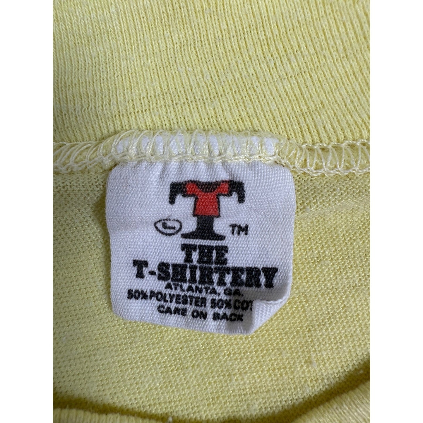 Vintage Neil Young Concert T-Shirt – “Rust Never Sleeps” 1978 Graphic, Yellow, S