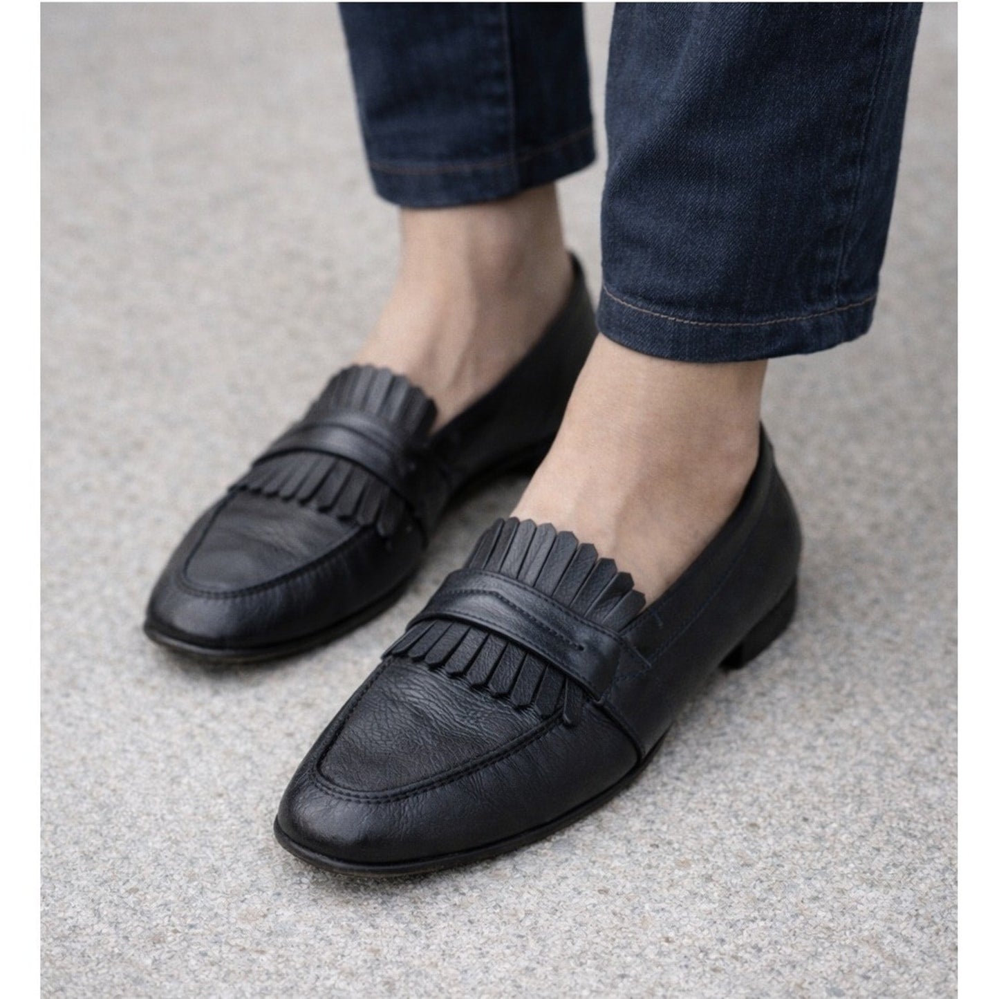 Cole Haan Men Black Leather Fringe Loafers Slip On Made in Italy Size 10M READ