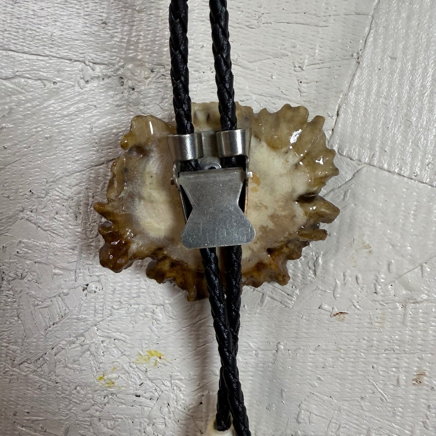Native American Style Bolo Tie Antler Skull Southwestern Leather Cord