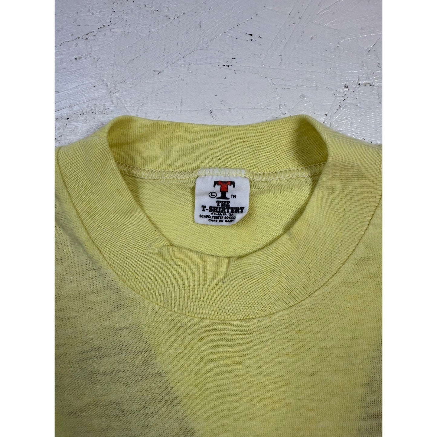 Vintage Neil Young Concert T-Shirt – “Rust Never Sleeps” 1978 Graphic, Yellow, S